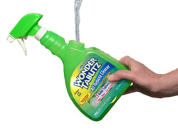 Step 1: Remove side closure and fill bottle with hot tap water to the 32-ounce fill line